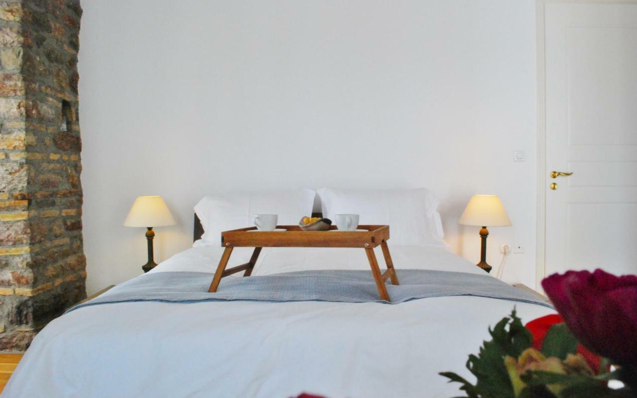 Villa "Pietra E Mare" Nafpaktos Buitenkant foto