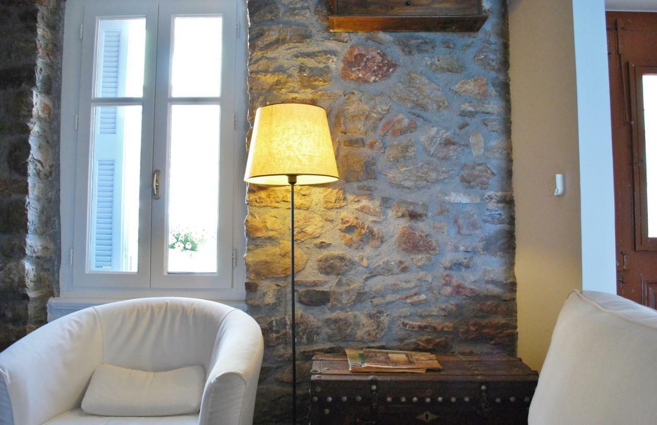 Villa "Pietra E Mare" Nafpaktos Buitenkant foto